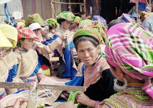 Market at Bac Ha