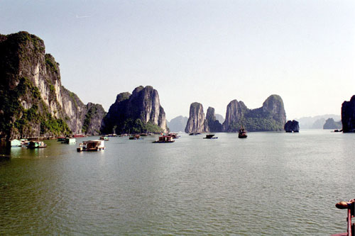 floating fishing village